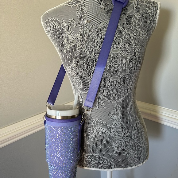 NWT Neoprene Bling Sleeve for 40 ounce cup ***CUP NOT INCLUDED **** - Picture 5 of 5